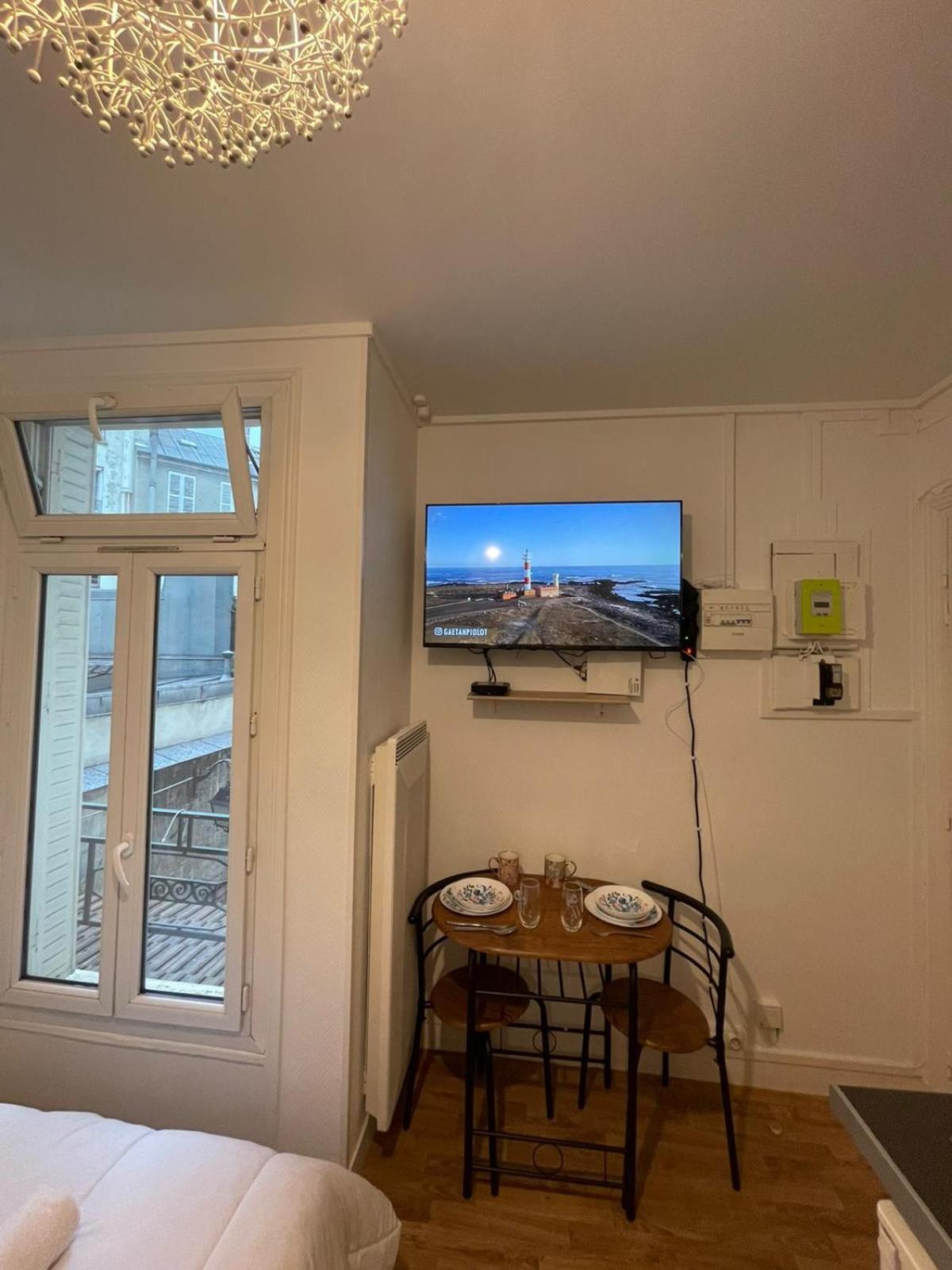 Dame De Fer Apartment Париж Екстериор снимка