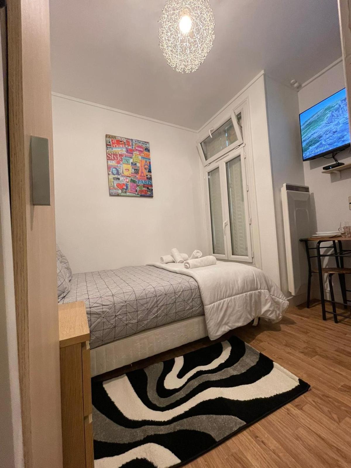 Dame De Fer Apartment Париж Екстериор снимка