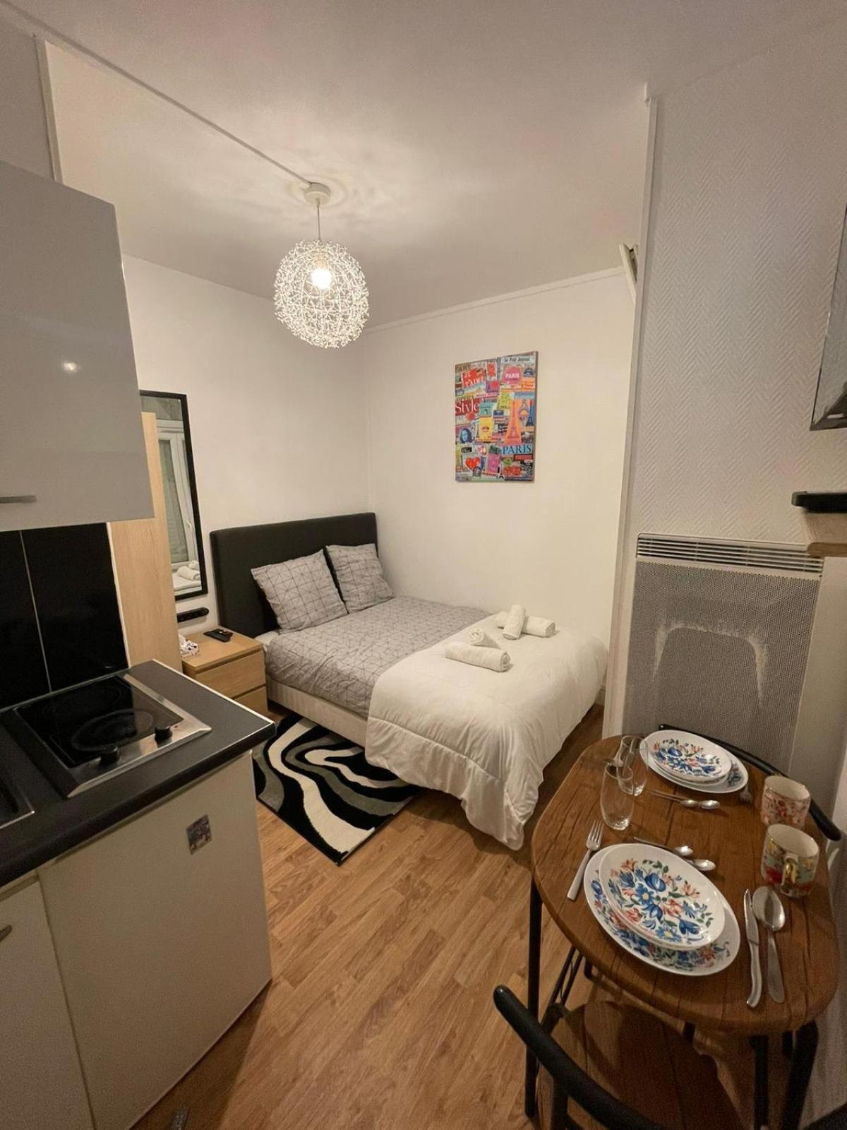 Dame De Fer Apartment Париж Екстериор снимка