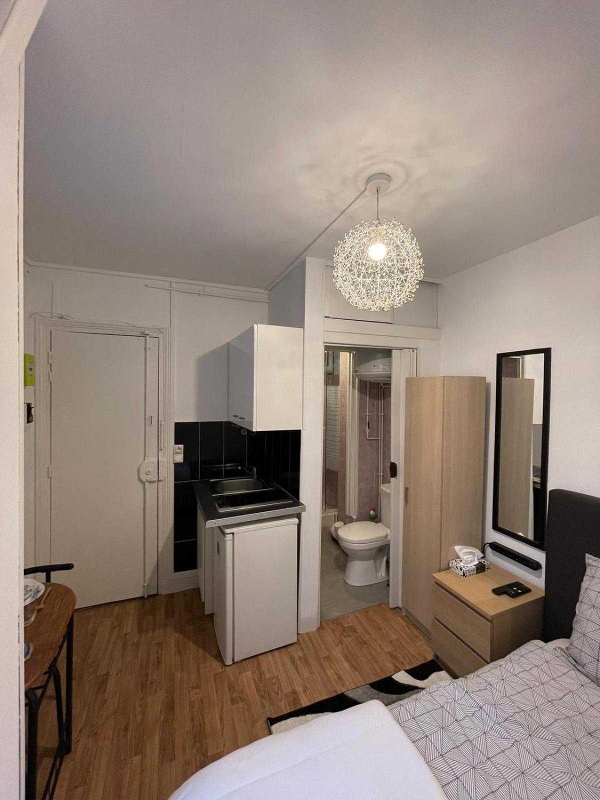 Dame De Fer Apartment Париж Екстериор снимка